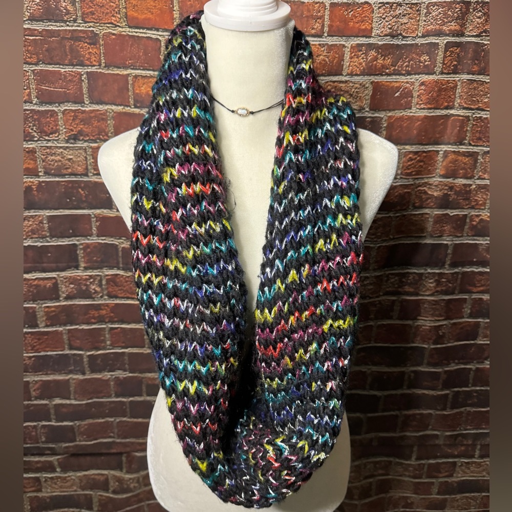 Chunky Knit Infinity Scarf